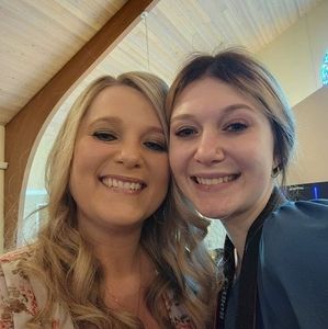 Meet your Posher, Kendra